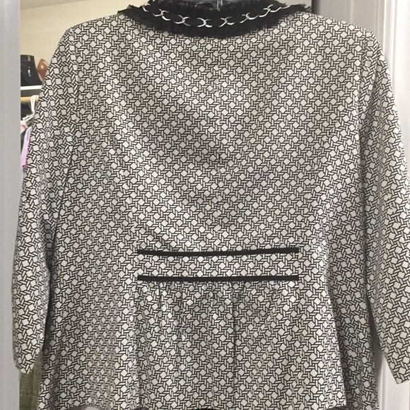 Blazer - Picture 2 of 3